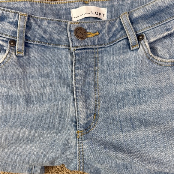 LOFT Light Blue Curvy Skinny Crop Jeans SKU1312 - Picture 8 of 8